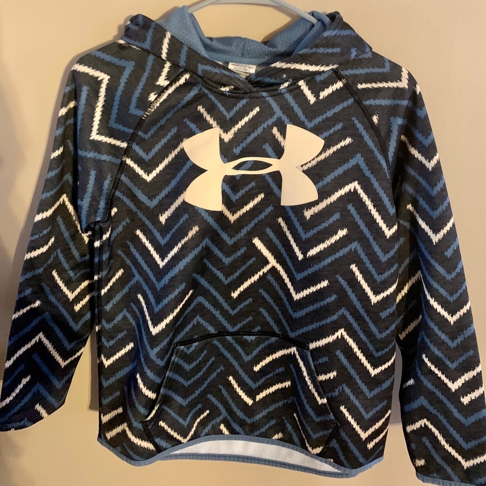 Under armor hoodie, size large youth